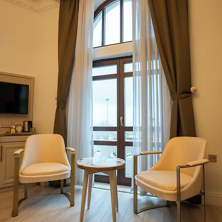 Bandirma Palas Hotel 2* Bandırma