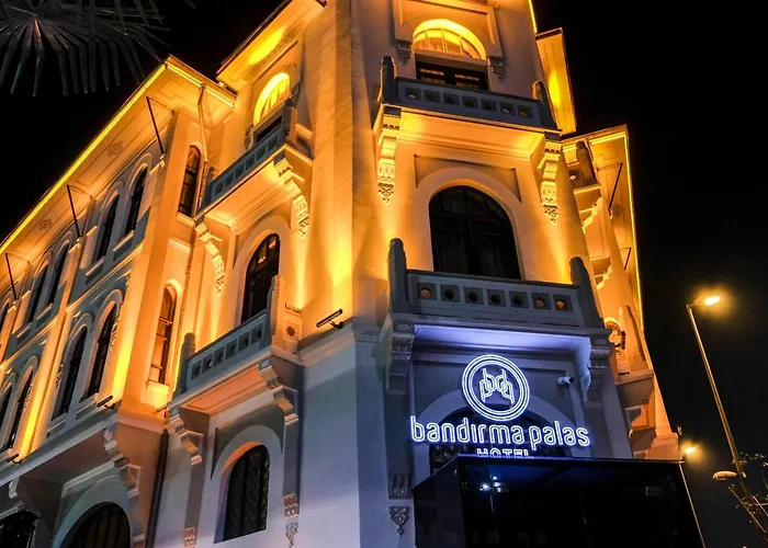 Bandirma Palas Hotel ホテル